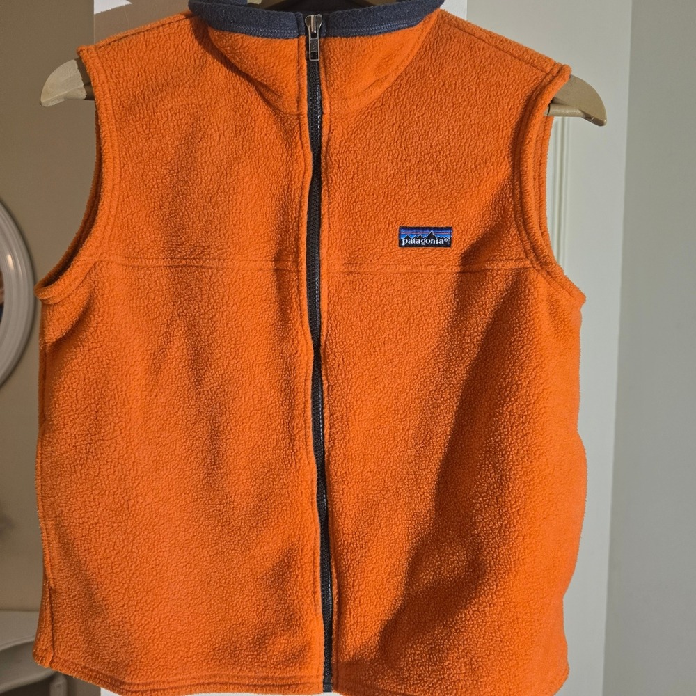 Patagonia Kids Fleece Vest Orange Blue Collar Full Zip Outdoor Youth Size 10